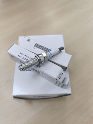 Genuine Subaru Spark Plug Set ILKAR8H6 (4 Pcs) - 22401-AA830 - Forester SJG Turbo &amp; Levorg (2016-2022)